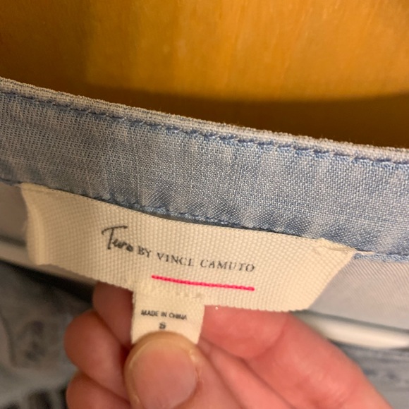 2/$20!!!!  Small button down flare sleeve Two by Vince Camuto - Picture 2 of 4